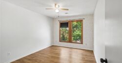7106 N Holly Court, Kansas City, MO 64118