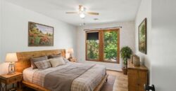 7106 N Holly Court, Kansas City, MO 64118