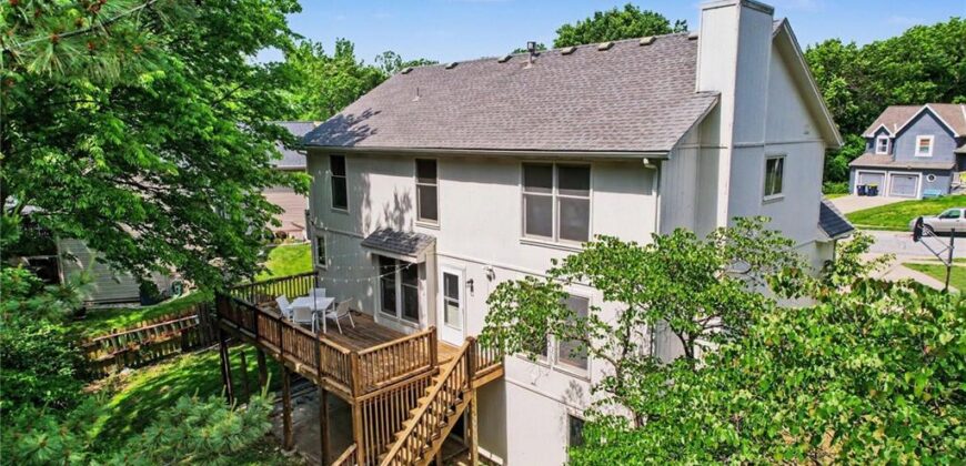 7106 N Holly Court, Kansas City, MO 64118