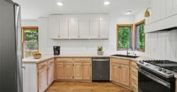 7106 N Holly Court, Kansas City, MO 64118