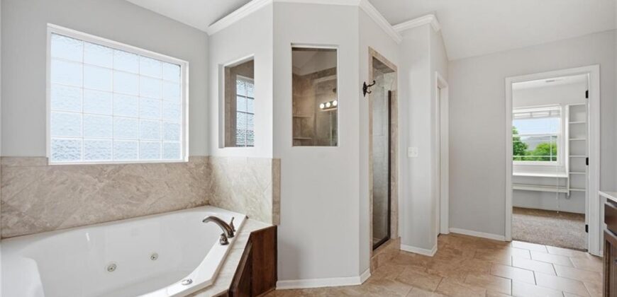 1305 NE 107th Street, Kansas City, MO 64155