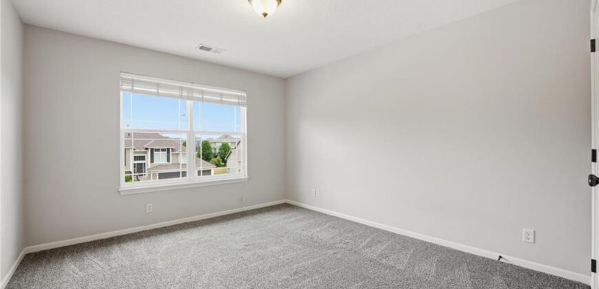 1305 NE 107th Street, Kansas City, MO 64155