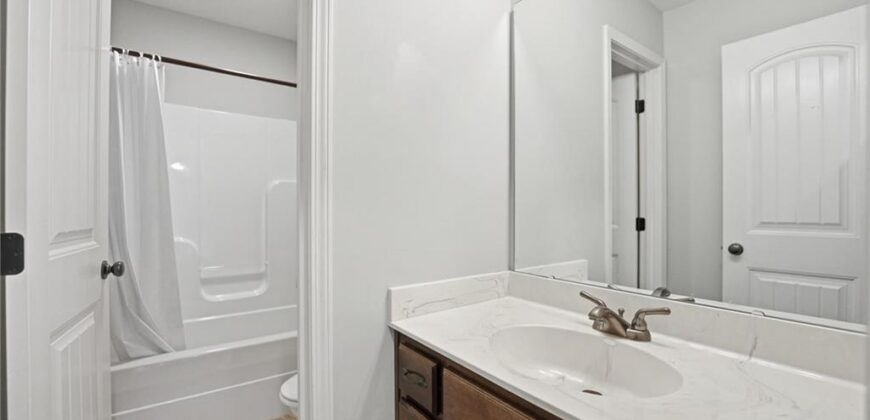 1305 NE 107th Street, Kansas City, MO 64155