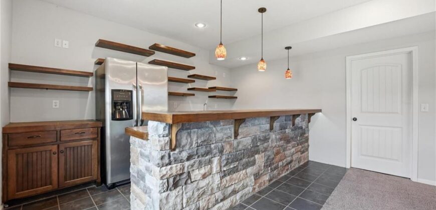 1305 NE 107th Street, Kansas City, MO 64155