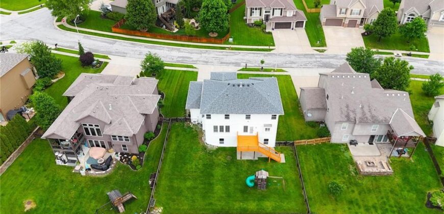 1305 NE 107th Street, Kansas City, MO 64155