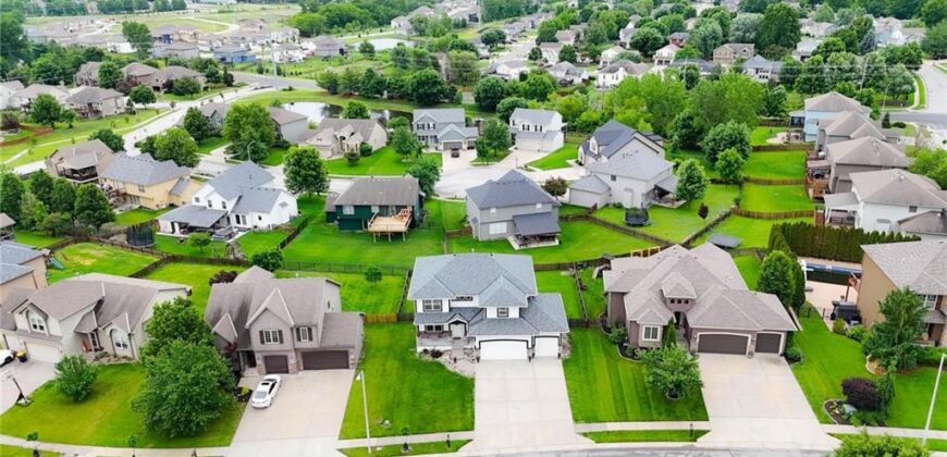 1305 NE 107th Street, Kansas City, MO 64155