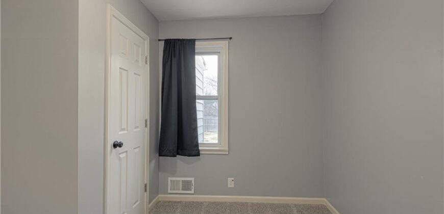 7909 N Pennsylvania Avenue, Kansas City, MO 64118