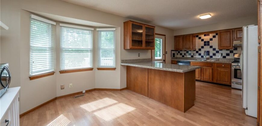 6814 N Liberty Street, Kansas City, MO 64118