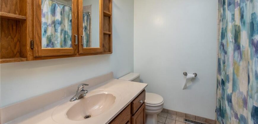 6814 N Liberty Street, Kansas City, MO 64118