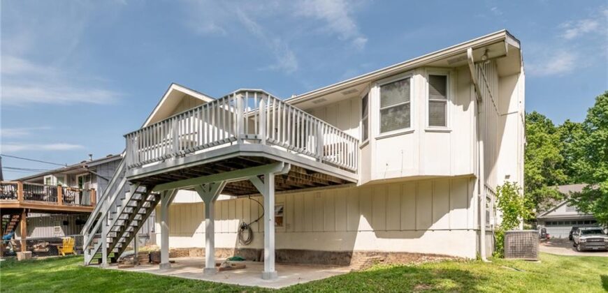 6814 N Liberty Street, Kansas City, MO 64118