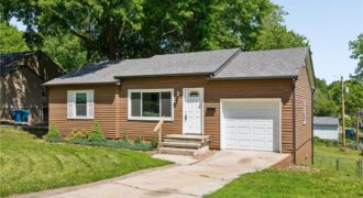 748 Hillside Avenue, Liberty, MO 64068