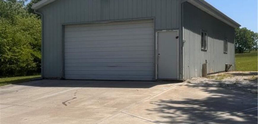 15813 Sugar Plum Road, Kearney, MO 64060