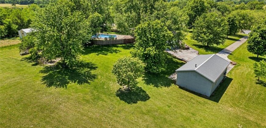 15813 Sugar Plum Road, Kearney, MO 64060