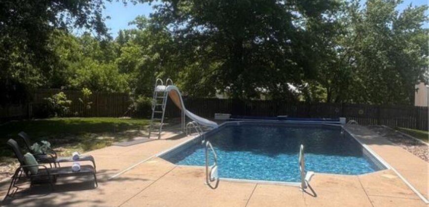 15813 Sugar Plum Road, Kearney, MO 64060