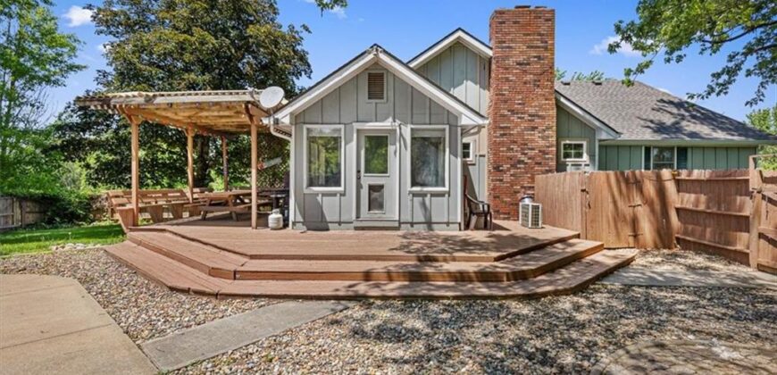 15813 Sugar Plum Road, Kearney, MO 64060