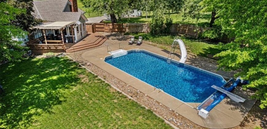 15813 Sugar Plum Road, Kearney, MO 64060