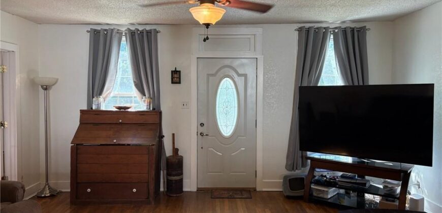 625 Summit Street, Weston, MO 64098