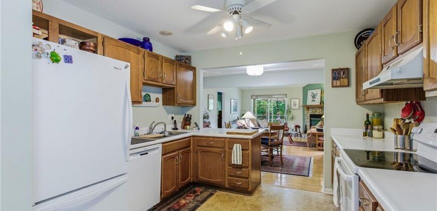 8424 N Park Court, Kansas City, MO 64155