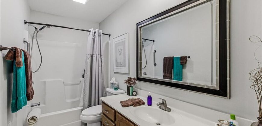 8424 N Park Court, Kansas City, MO 64155