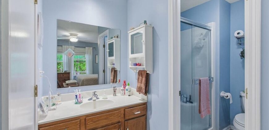 8424 N Park Court, Kansas City, MO 64155