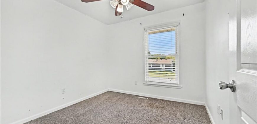 1104 3rd Street, Camden Point, MO 64018