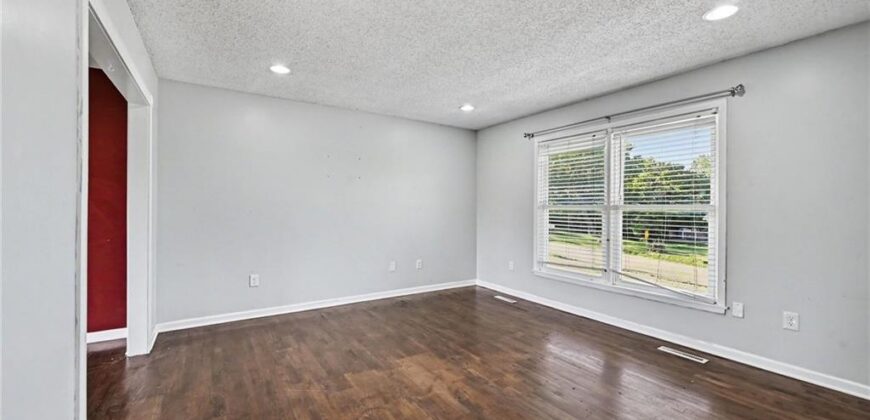 1104 3rd Street, Camden Point, MO 64018