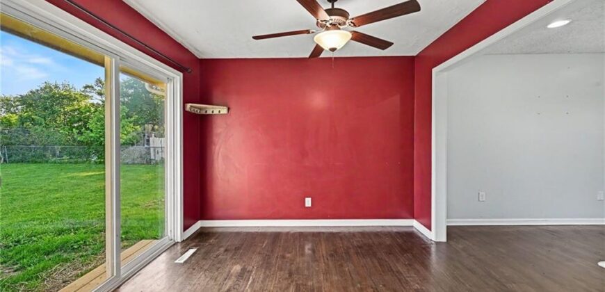 1104 3rd Street, Camden Point, MO 64018