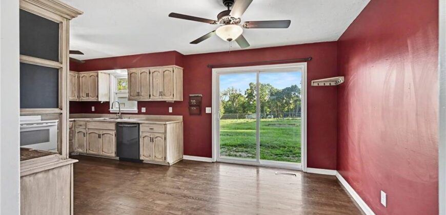 1104 3rd Street, Camden Point, MO 64018