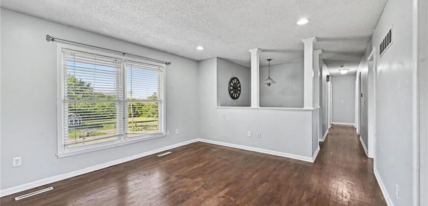 1104 3rd Street, Camden Point, MO 64018