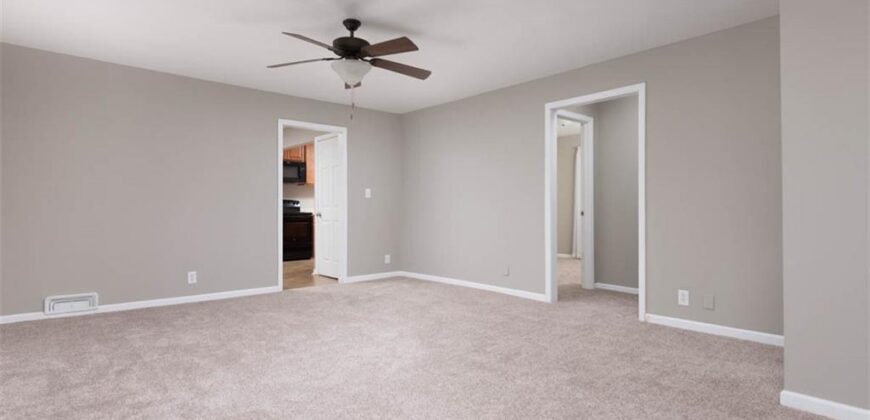 903 S Jefferson Street, Kearney, MO 64060
