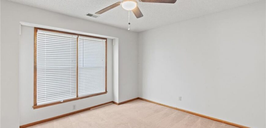 6724 N Quincy Circle, Kansas City, MO 64119