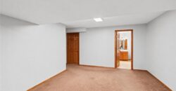 6724 N Quincy Circle, Kansas City, MO 64119