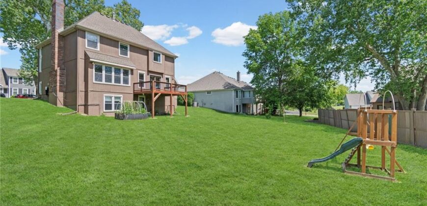 6724 N Quincy Circle, Kansas City, MO 64119