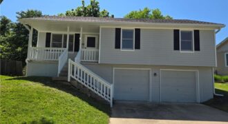 7408 N Lane Avenue, Kansas City, MO 64158