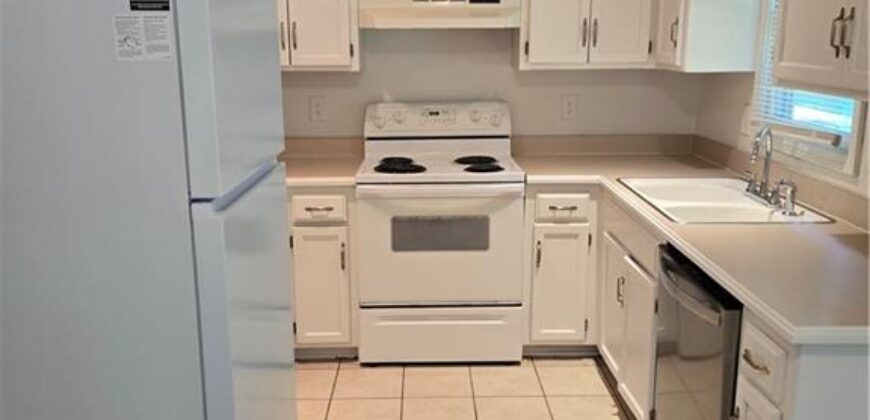 7408 N Lane Avenue, Kansas City, MO 64158