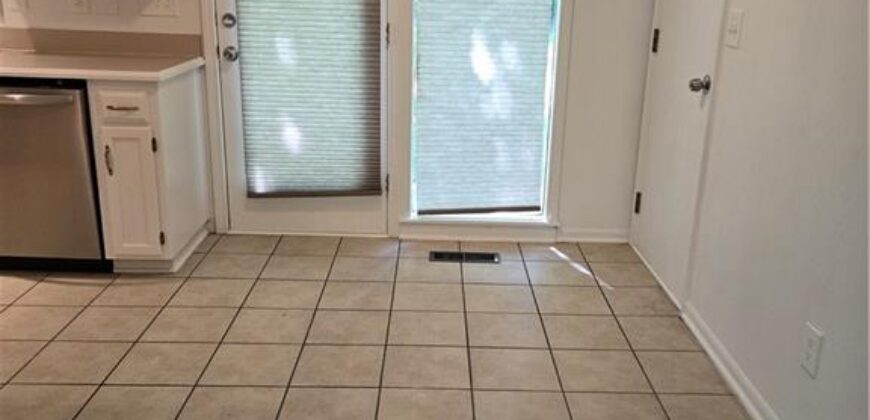 7408 N Lane Avenue, Kansas City, MO 64158