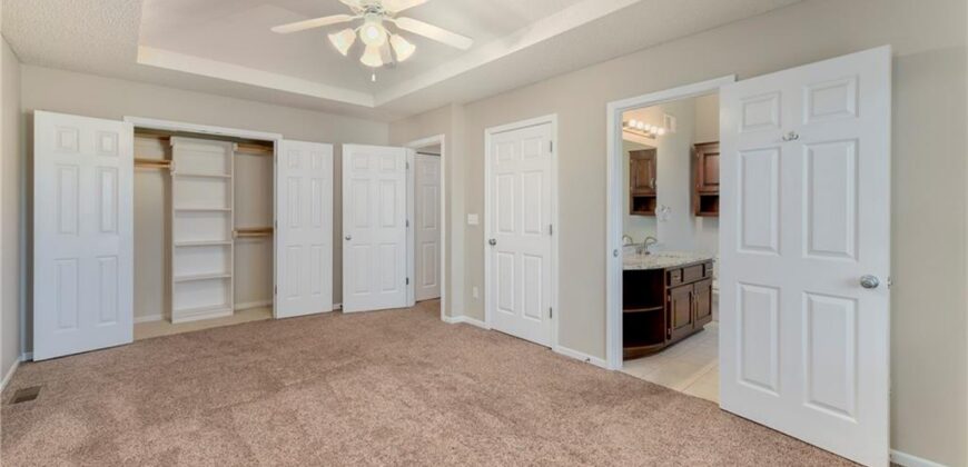 11915 N Holmes Court, Kansas City, MO 64155