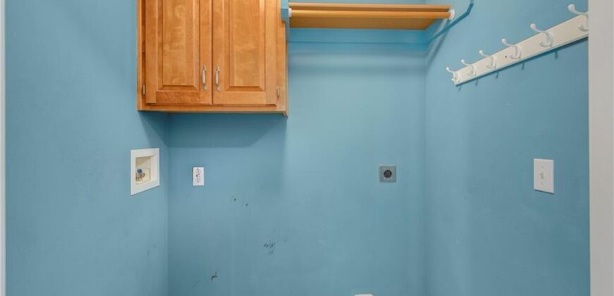 11915 N Holmes Court, Kansas City, MO 64155