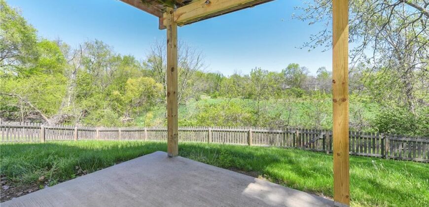 11915 N Holmes Court, Kansas City, MO 64155