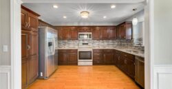 11915 N Holmes Court, Kansas City, MO 64155