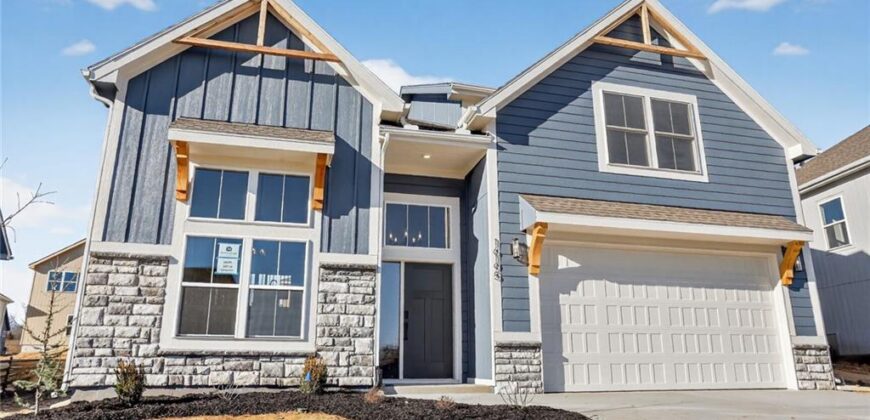 16268 Giorgia Street, Parkville, MO 64152