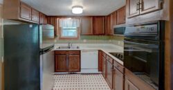 5363 NW Wagon Trail, Houston Lake, MO 64151