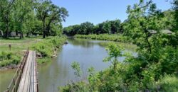 5363 NW Wagon Trail, Houston Lake, MO 64151