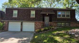 6600 Ravena Road, Pleasant Valley, MO 64068