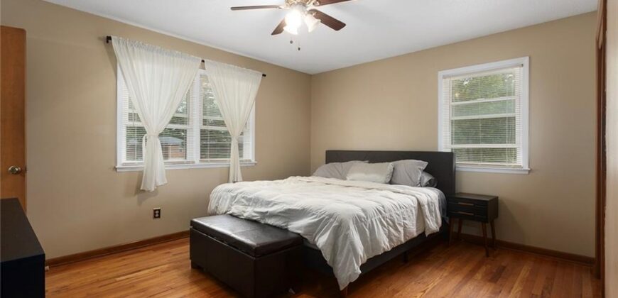 7517 N Central Street, Gladstone, MO 64118