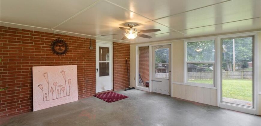 7517 N Central Street, Gladstone, MO 64118