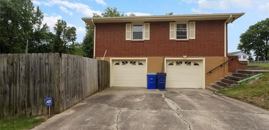 7517 N Central Street, Gladstone, MO 64118