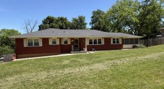 7517 N Central Street, Gladstone, MO 64118