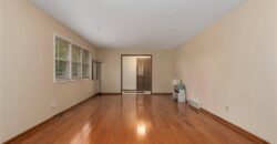 7517 N Central Street, Gladstone, MO 64118