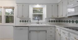 7517 N Central Street, Gladstone, MO 64118